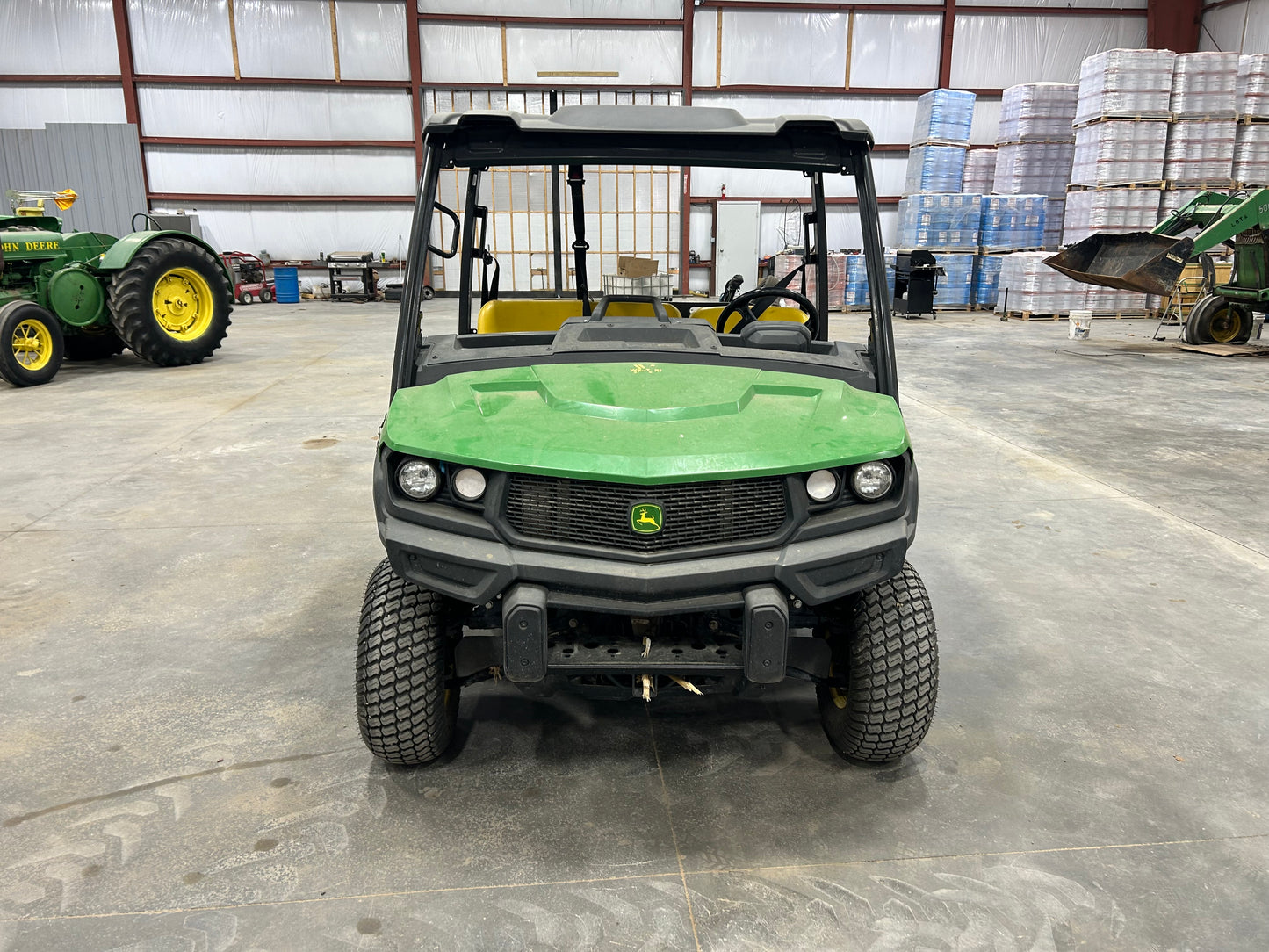 2022 John Deere Gator 835E UTV