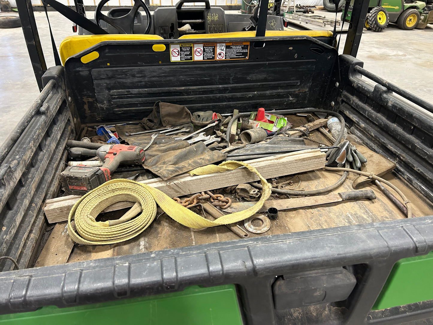 2022 John Deere Gator 835E UTV